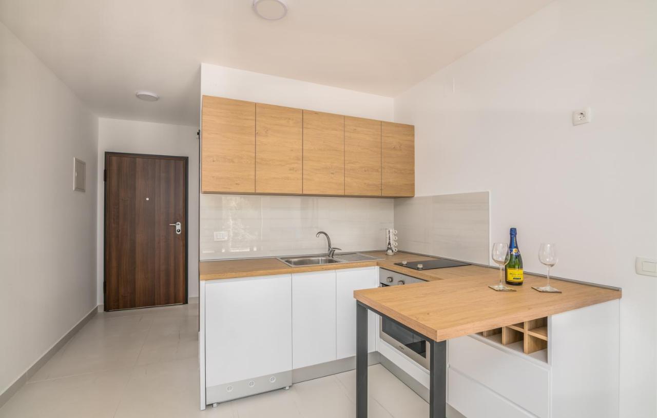 Vila Stemark ニヴィーチェ エクステリア 写真