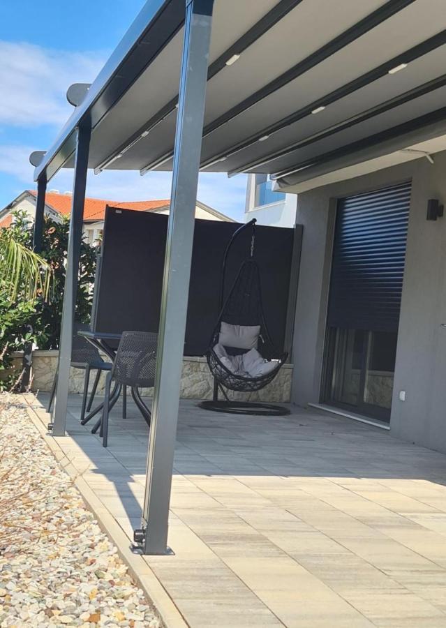 Vila Stemark ニヴィーチェ エクステリア 写真